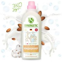 SYNERGETIC 110101 Кондиционер для белья SYNERGETIC Миндальное молочко 1л