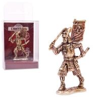 Амберкинг SAM-01 Фигурка литая. Солдатик металлический. Самурай с флагом и мечом в бою 54мм (1:32) латунь