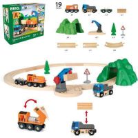 BRIO 33878 BRIO Погрузо-разгрузочный Ж/д набор, размер в собранном виде 66,6х59 см., 19 элементов, подъёмный кран на магните, кор. 31х12х27см.