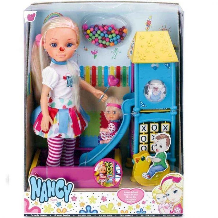 Famosa 700010614 Игровая площадка куклы Нэнси с сестрой
