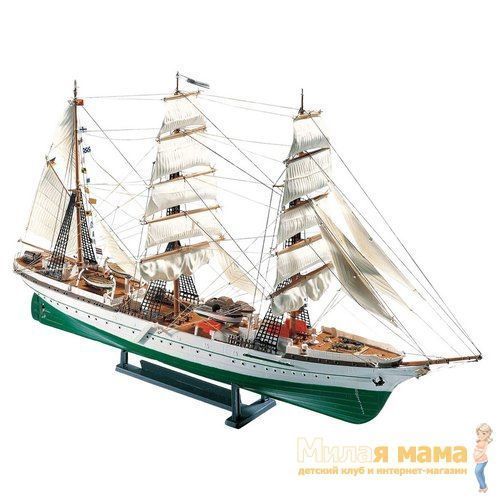 Парусник Gorch Fock