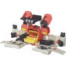 Hasbro B5613 Transformers Робот-трансформер Бластер, Класс Лидер
