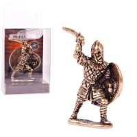 Амберкинг CRU-09 Фигурка литая. Солдатик металлический. Русич с гербом Рюрика на щите 54мм (1:32) латунь