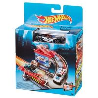 Mattel CDM45 Hot Wheels Трек Полицейская погоня серия "Приключения в большом городе"