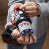 Hasbro B9702 Бластер Человека паука, одевается на руку
