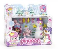 Famosa 700010265 Pynipon Северный полюс: кукла + снеговик + собачка