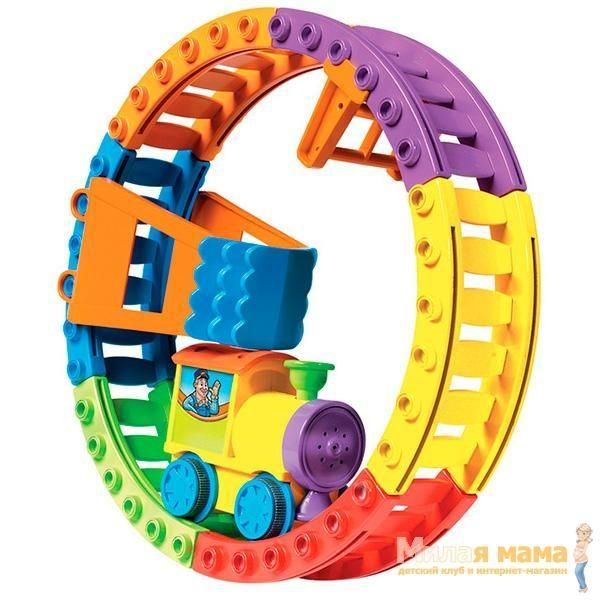 TOMY PlasticToys T3876 Томи Развивающие игрушки Паровозик "Чух-Чух" с дорогой