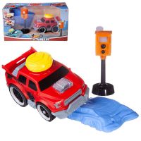 ABtoys (АБтойс) C-00424 Машинка ABtoys АвтоСити с кнопкой запуска, блоком-препятствием, камерой контроля, на батарейках, красная