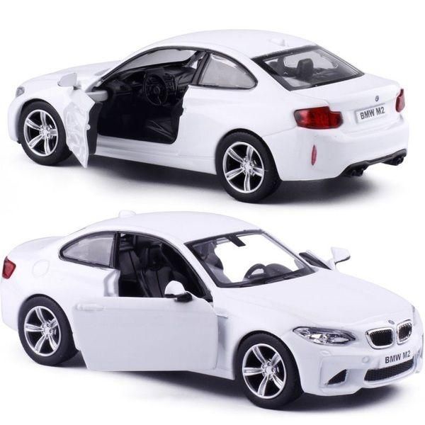 RMZ City 554034-WH Машина металлическая BMW M2 Coupe with Strip, 1:32, цвет белый