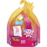 Hasbro B8050 Trolls Коллекционная фигурка Розочка-малышка, 3 см