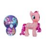 Hasbro C1818 MLP Пони интерактивная "Сияние Магия дружбы", Пинки Пай