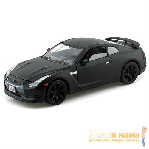Motormax 73384 Коллекционная модель машины 2008 Nissan GTR, 1:24, черная