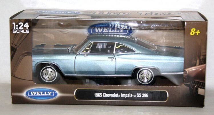 Welly 22417 Модель винтажной машины 1:24 Chevrolet Impala 1965