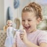 Hasbro E8569 Холодное сердце 2 Кукла интерактивная Принцесса Дисней, Эльза