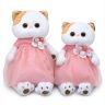 BUDI BASA LK24-025 Мягкая игрушка Кошечка Ли-Ли в платье с вязаными ягодками, 24 см