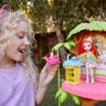 Mattel GNC57 Энчантималс Игровой набор Джунгли-кафе с куклой Пикки Какаду