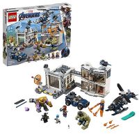 Lego Super Heroes 76131 Конструктор Лего Супергерои Битва на базе Мстителей, 699 деталей