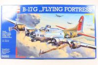 Revell 04283 Сборная модель бомбардировщика B-17G, 1:72