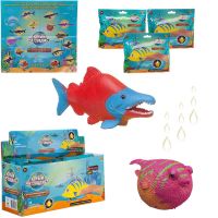 ABtoys (АБтойс) PT-01690 Фигурка ABtoys Юный натуралист Рыбка волшебная, меняет цвет в воде, дисплей