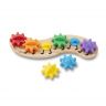 Melissa&Doug 3084 Доска развивающая Гусеница с шестеренками