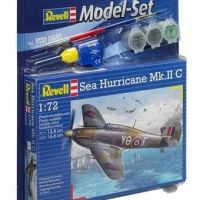 Revell 63985 Подарочный набор с самолетом Хоукер Си Харрикейн Mk II