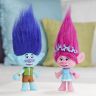 Hasbro C1308 Trolls Фигурка тролля среднего размера с музыкой, Розочка