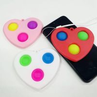 No name 210518-156 Игрушка-антистресс Simple dimple брелок в форме сердца 10см