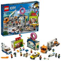Lego City Town 60233 Конструктор Лего Город  Открытие магазина по продаже пончиков, 790 деталей